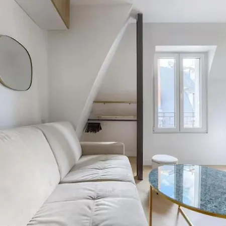 Cosy Studio Theodore Rousseau I