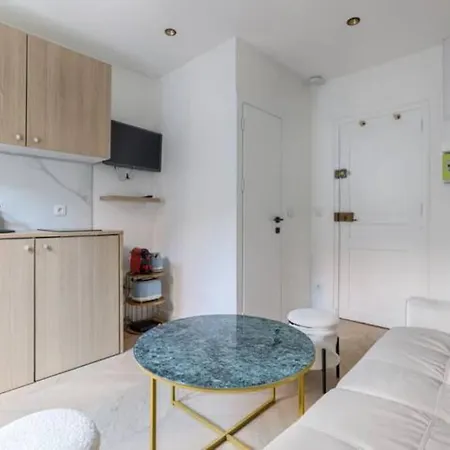 Cosy Studio Theodore Rousseau I *
